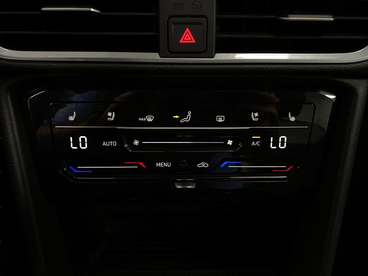 New 2026 Volkswagen Taos SEL AWD/4WD image 23