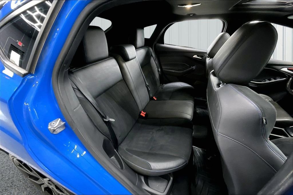 Used 2018 Ford Focus RS AWD/4WD image 25
