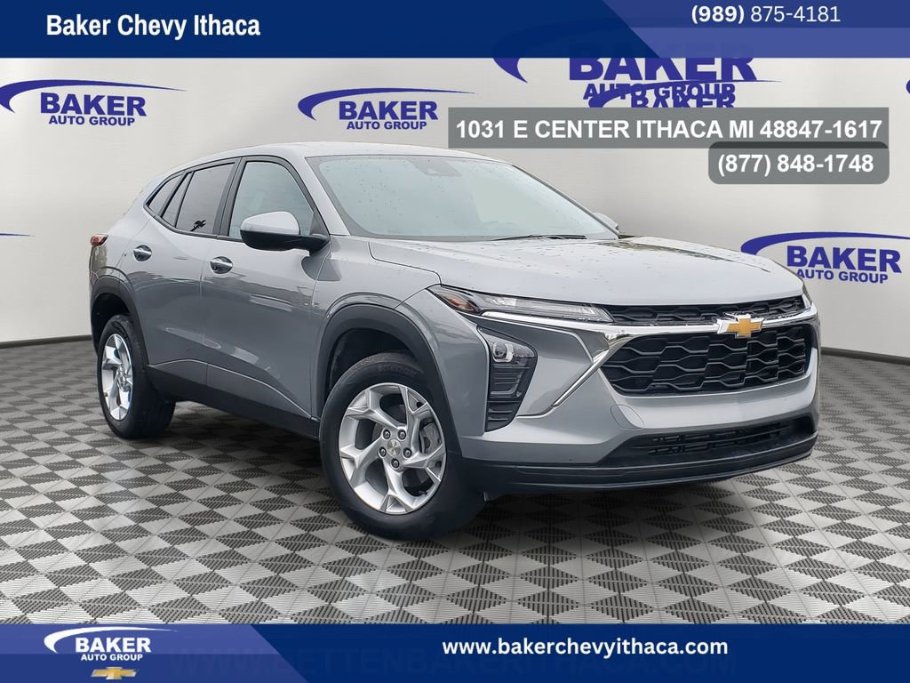 Used 2025 Chevrolet Trax LS w/ LS Convenience Package
