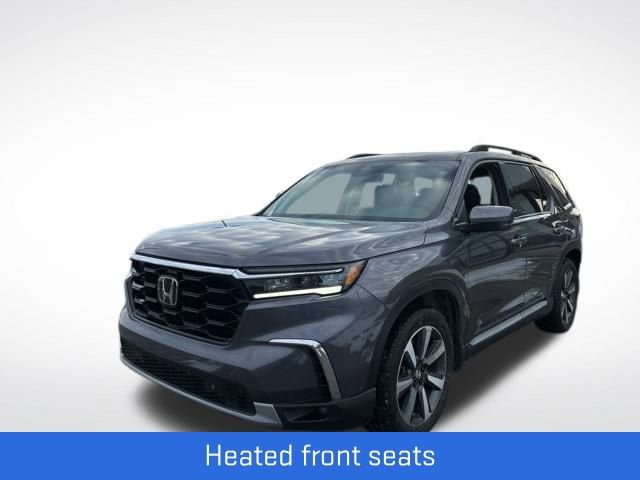 Used 2023 Honda Pilot Touring image 12