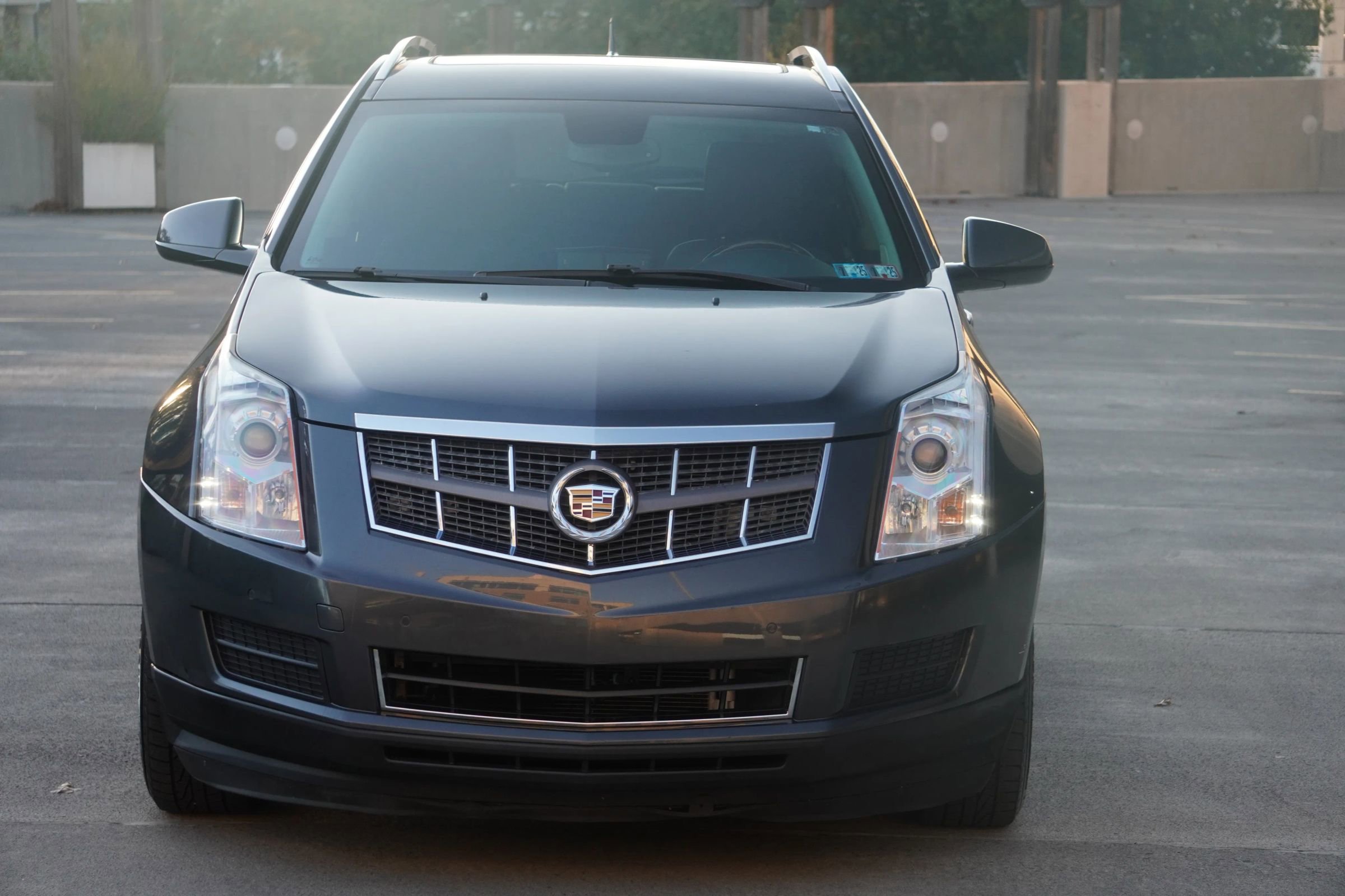 Used 2012 Cadillac SRX Luxury image 24