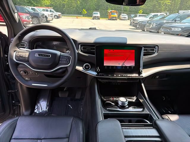 Used 2024 Jeep Wagoneer Series II AWD/4WD image 26