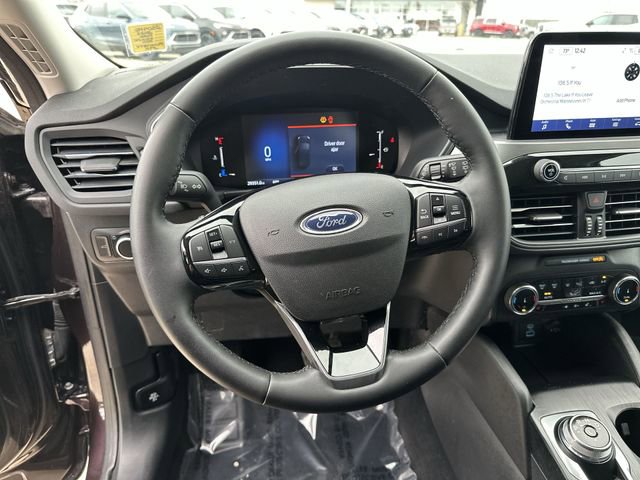 Used 2023 Ford Escape Active AWD/4WD image 13