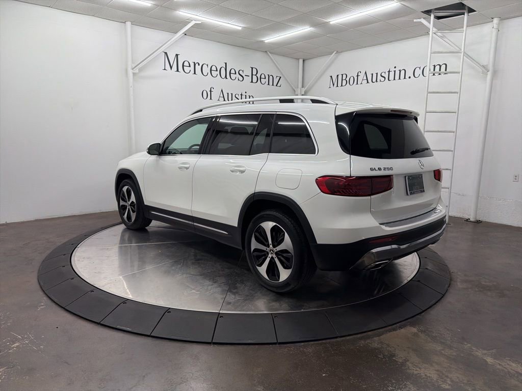 Used 2026 Mercedes-Benz GLB 250 GLB 250 image 5