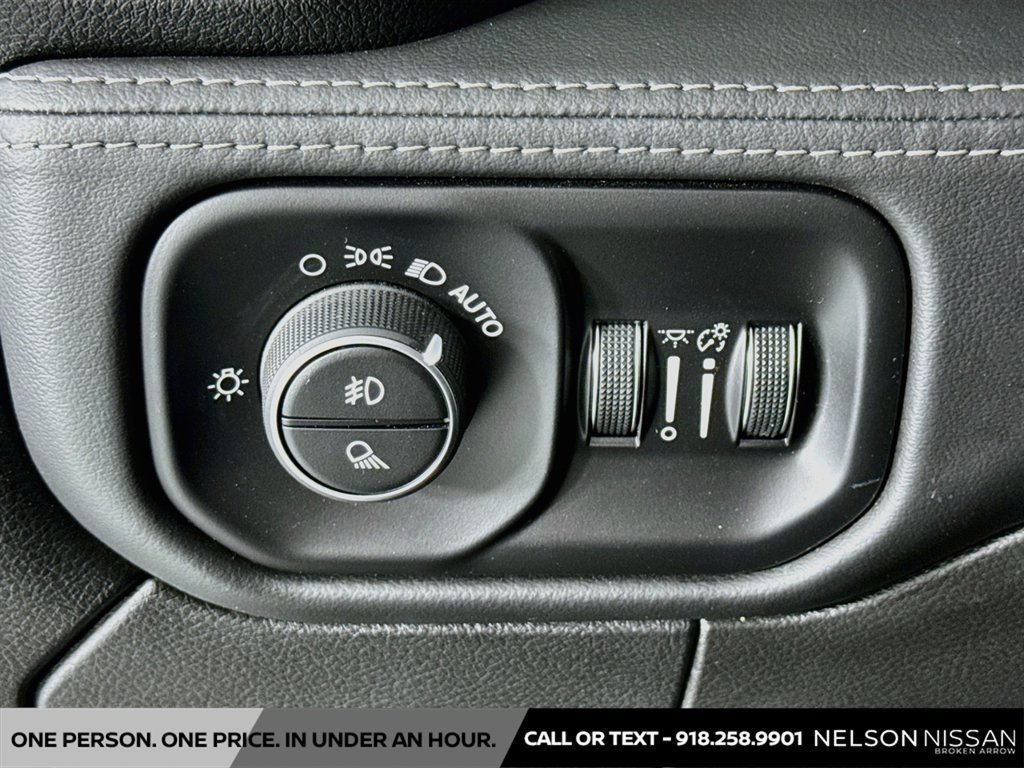 Used 2019 RAM 2500 Limited AWD/4WD image 10