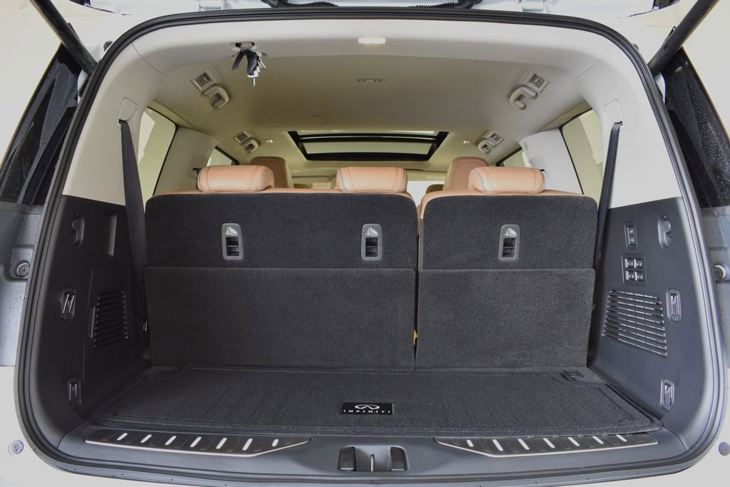 New 2026 INFINITI QX80 Luxe image 30
