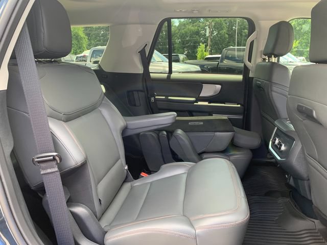 New 2025 Ford Expedition Active RWD image 14