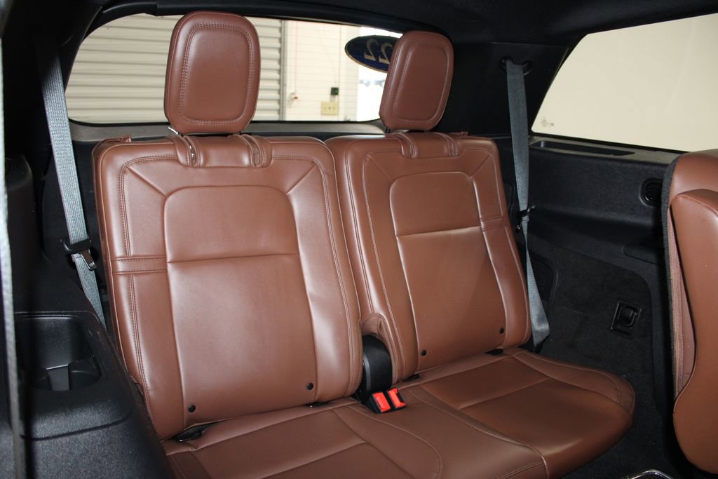 Used 2022 Lincoln Aviator Reserve w/ Equipment Group 201A AWD/4WD image 35