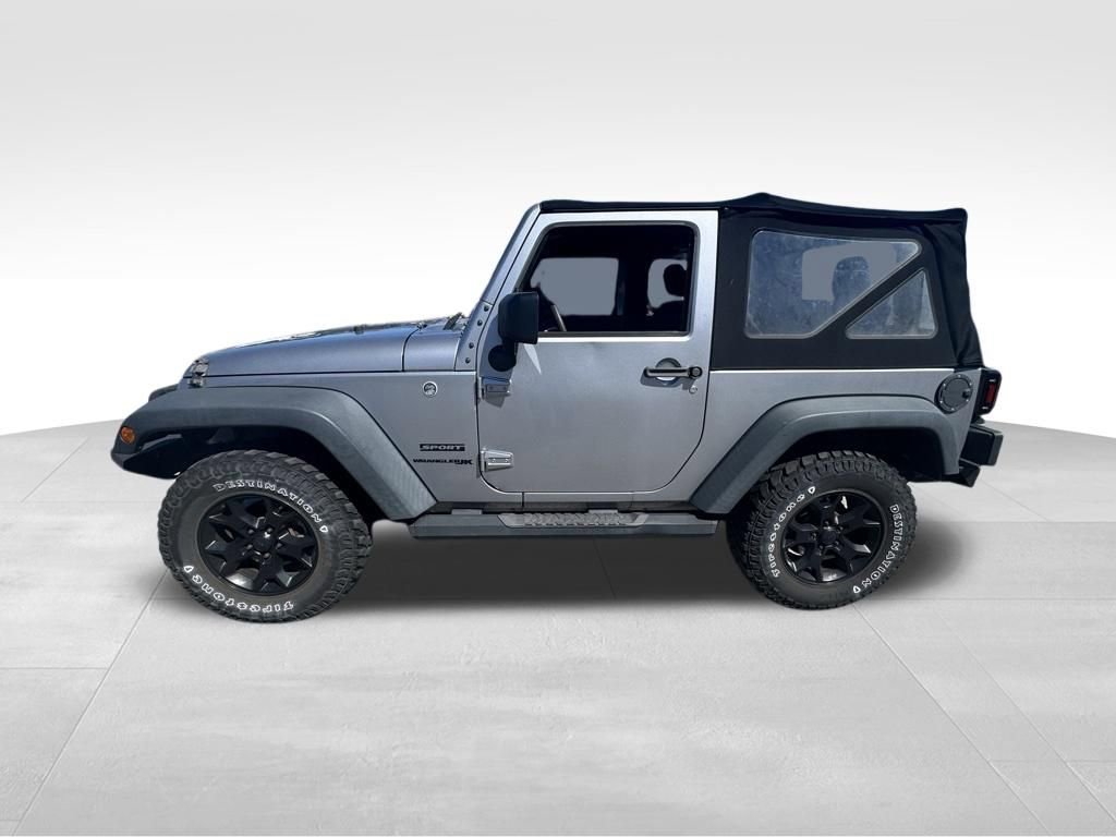 Used 2018 Jeep Wrangler Sport AWD/4WD image 2