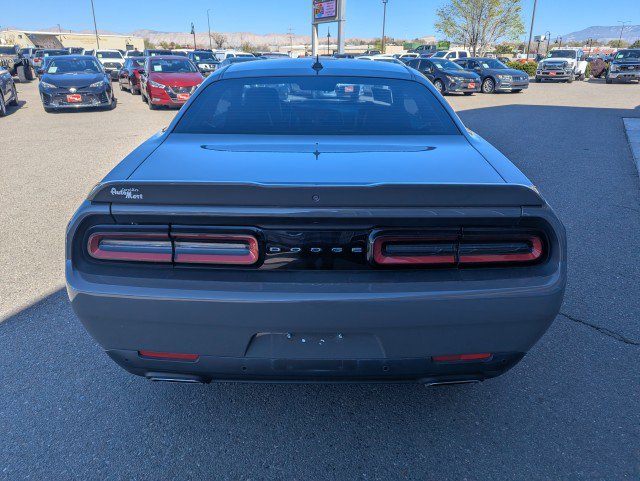 Used 2018 Dodge Challenger SXT Plus image 4
