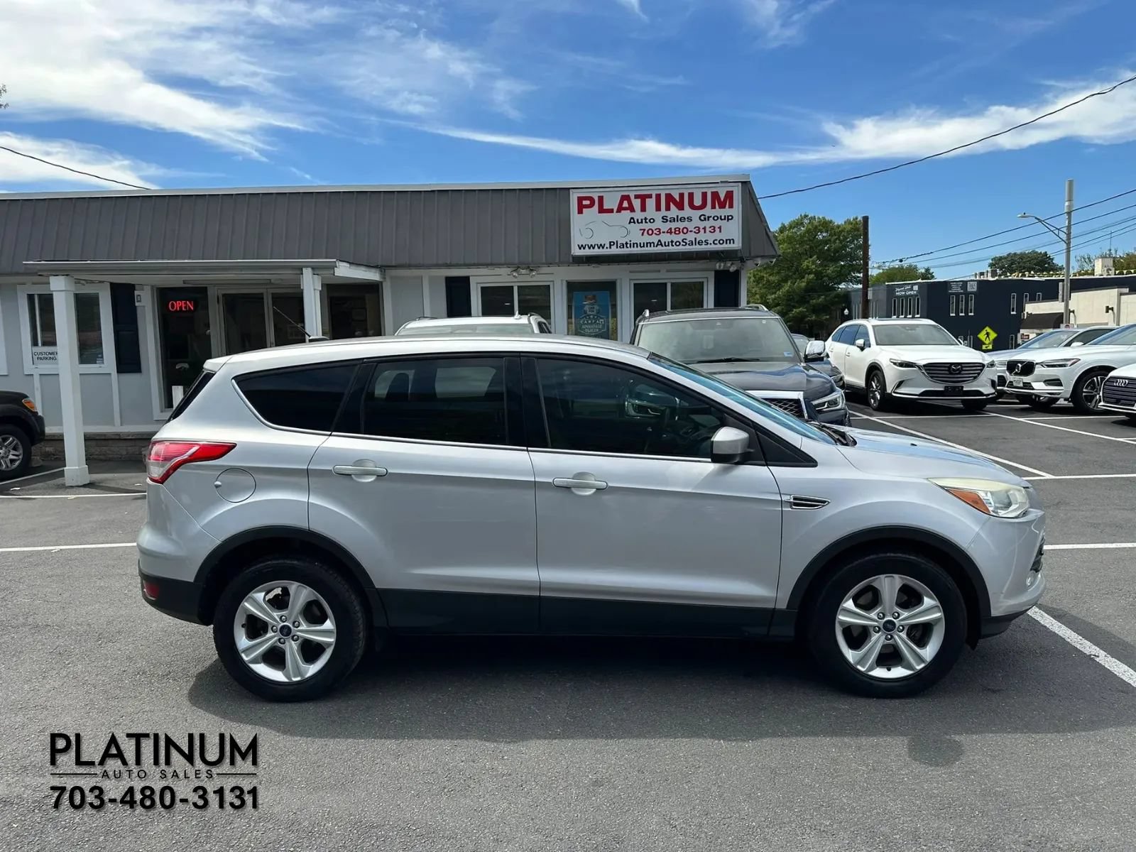 Used 2014 Ford Escape SE FWD image 2