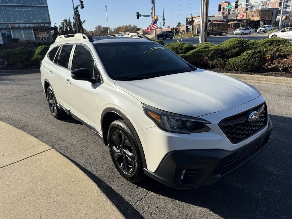 Used 2021 Subaru Outback Onyx Edition XT image 3