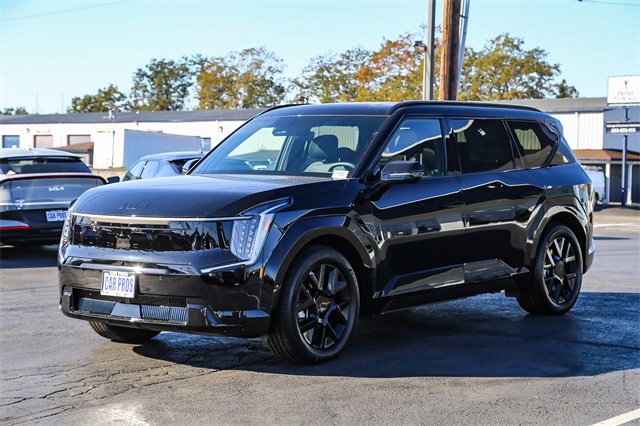 New 2026 Kia EV9 Land w/ Nightfall Edition Package image 4