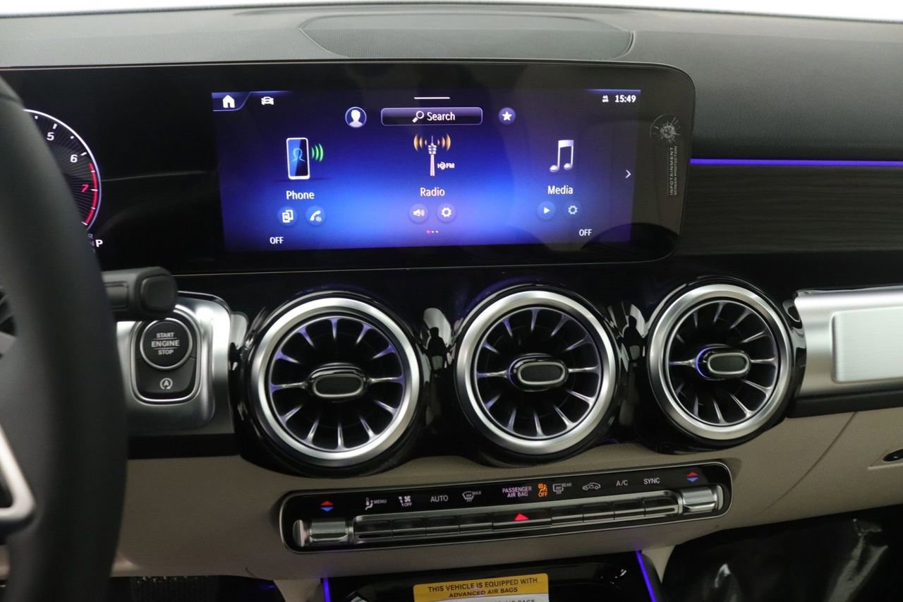 New 2026 Mercedes-Benz GLB 250 image 6