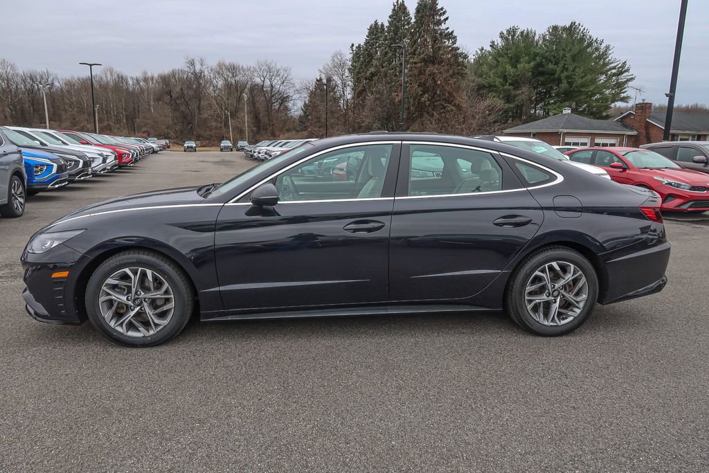Used 2023 Hyundai Sonata SEL image 3