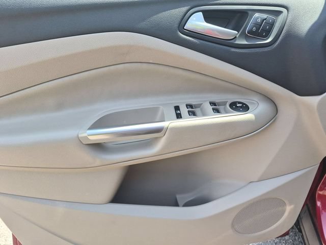 Used 2016 Ford Escape Titanium AWD/4WD image 15