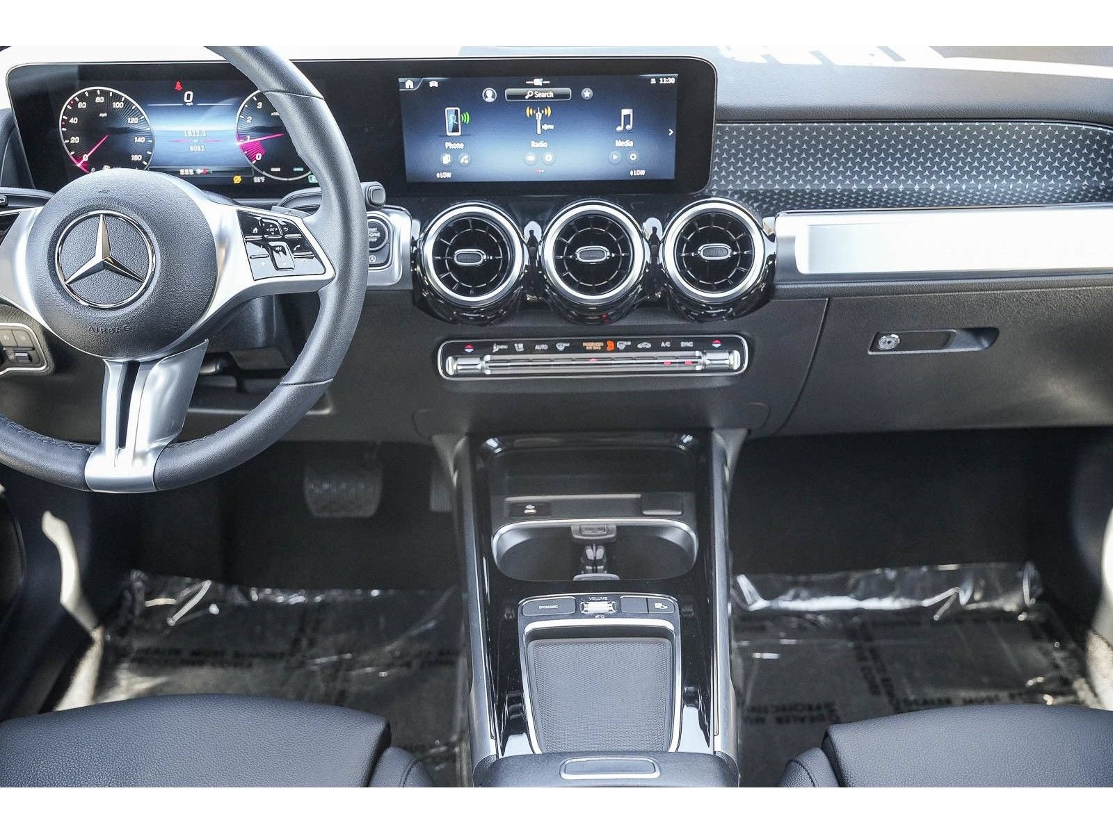 Certified 2026 Mercedes-Benz GLB 250 image 13