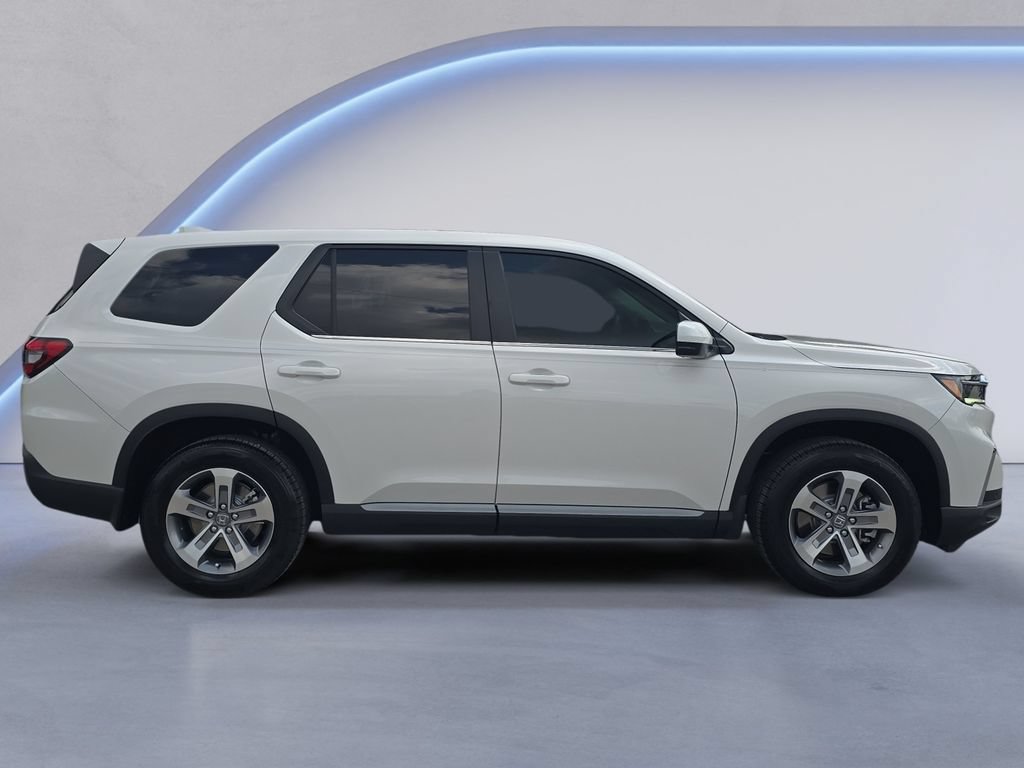 Certified 2025 Honda Pilot EX-L image 6