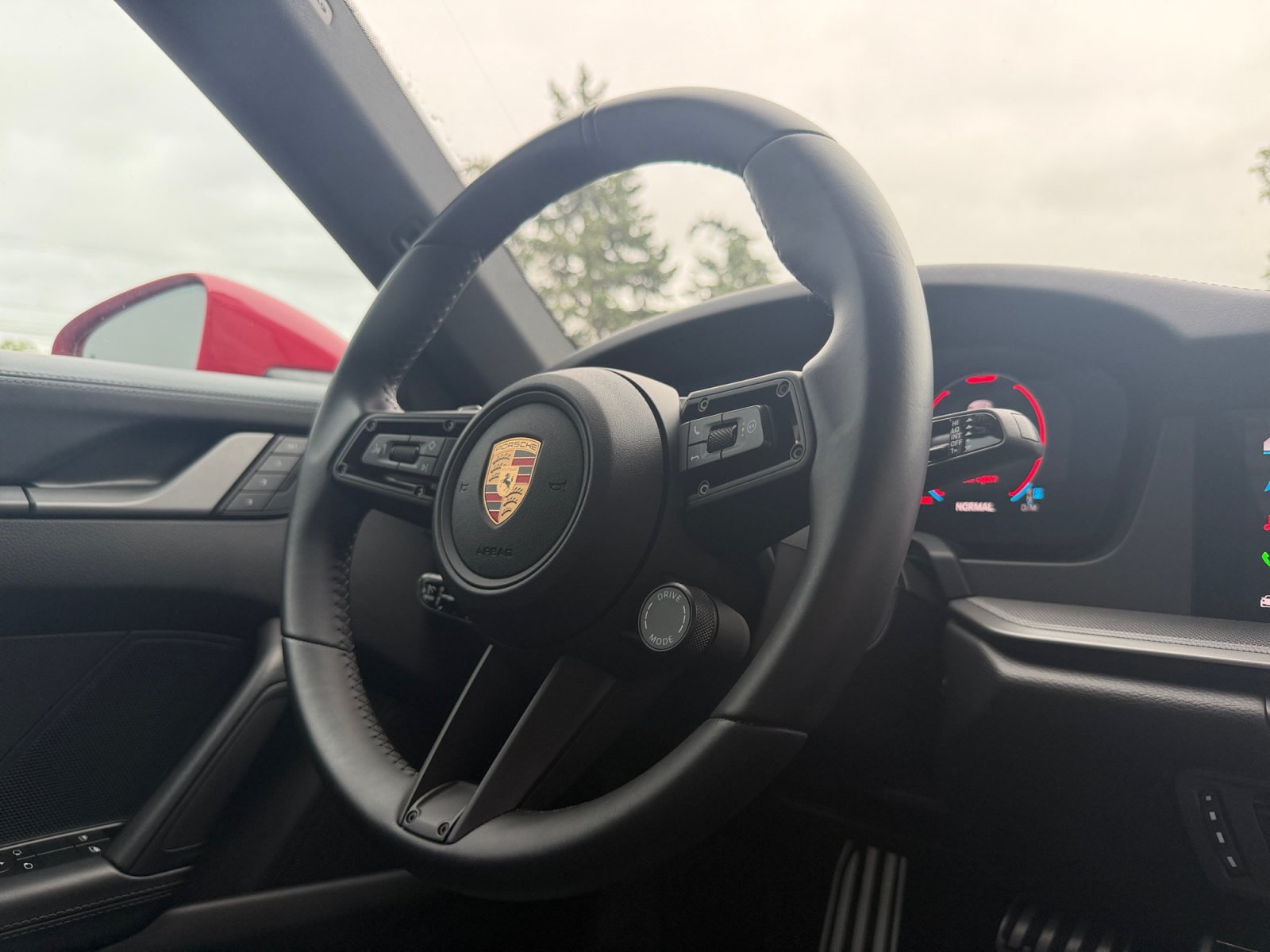 Certified 2025 Porsche 911 Carrera S RWD image 23