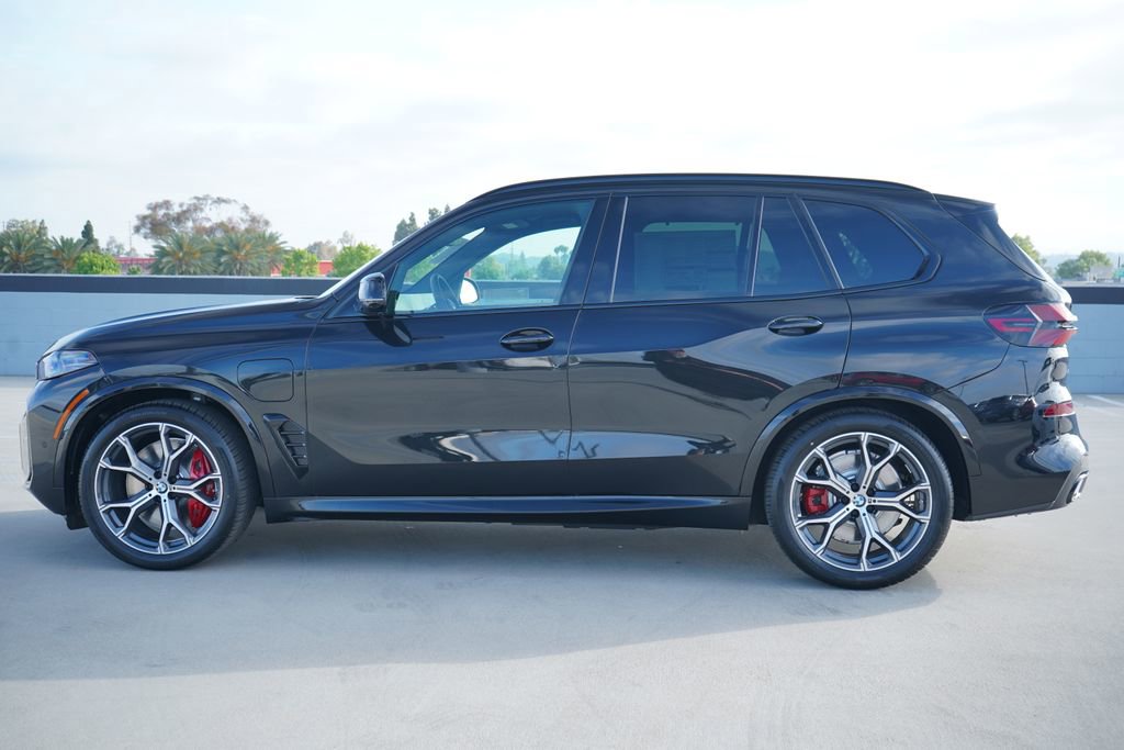 New 2026 BMW X5 xDrive50e w/ M Sport Package image 4
