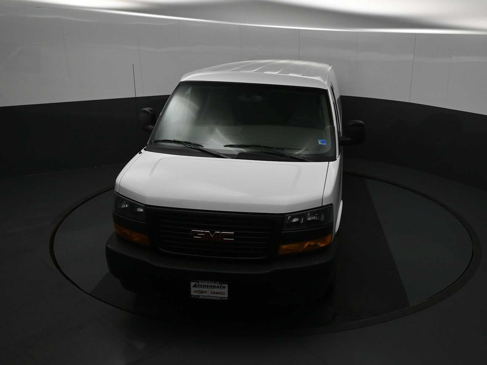 New 2026 GMC Savana 3500 Extended w/ Driver Convenience Package RWD image 10