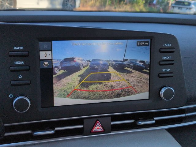 New 2026 Hyundai Elantra SEL Sport FWD image 20