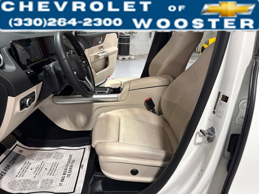 Used 2022 Mercedes-Benz GLA 250 4MATIC image 11