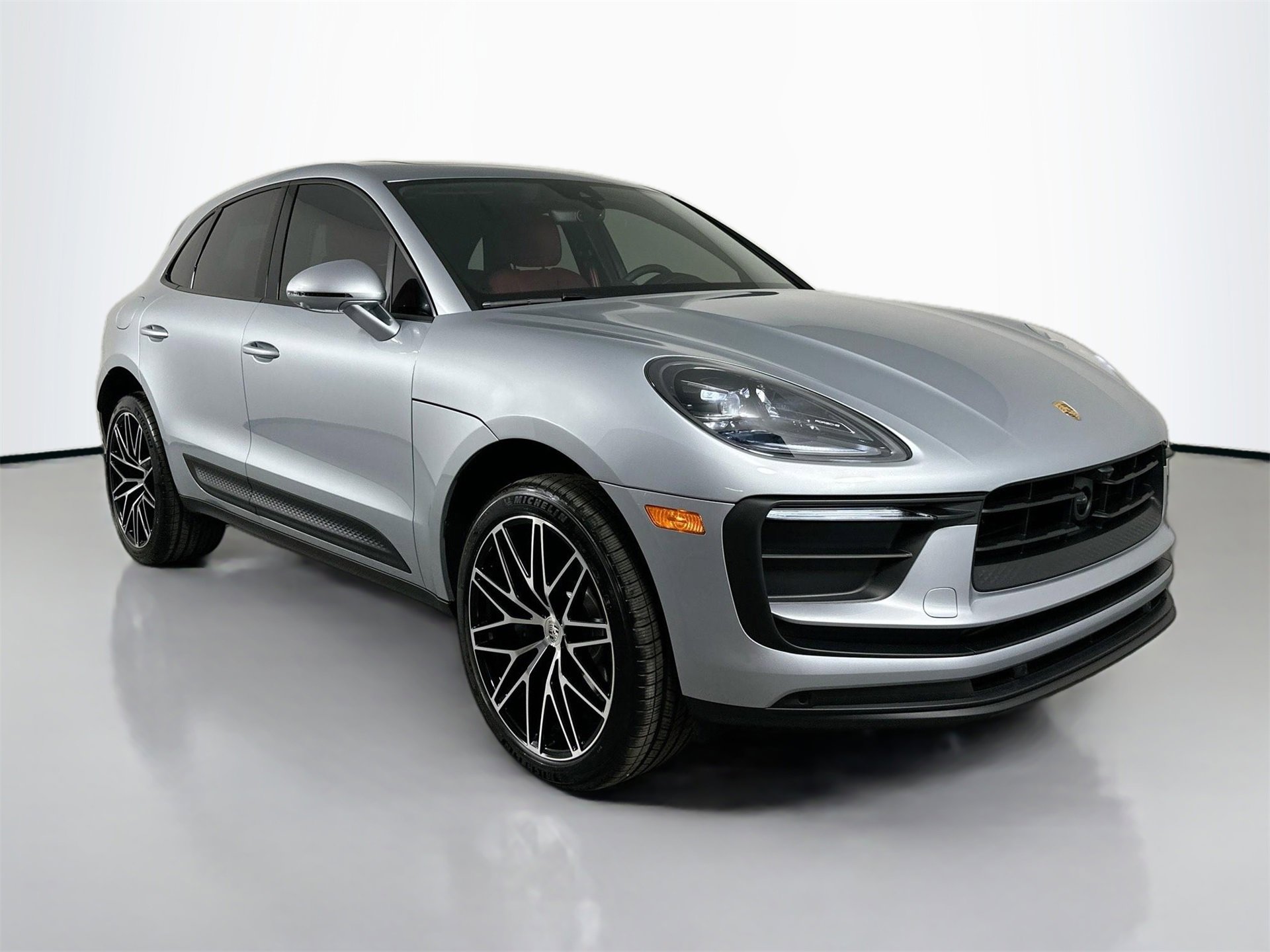 New 2026 Porsche Macan image 9