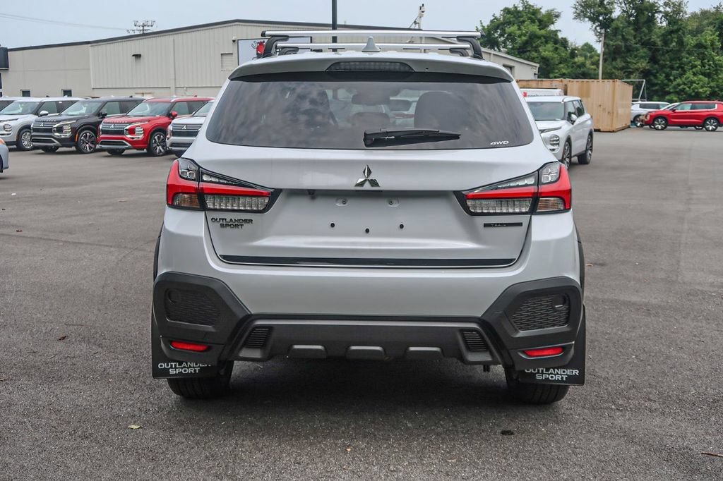 Used 2025 Mitsubishi Outlander Sport AWD image 10