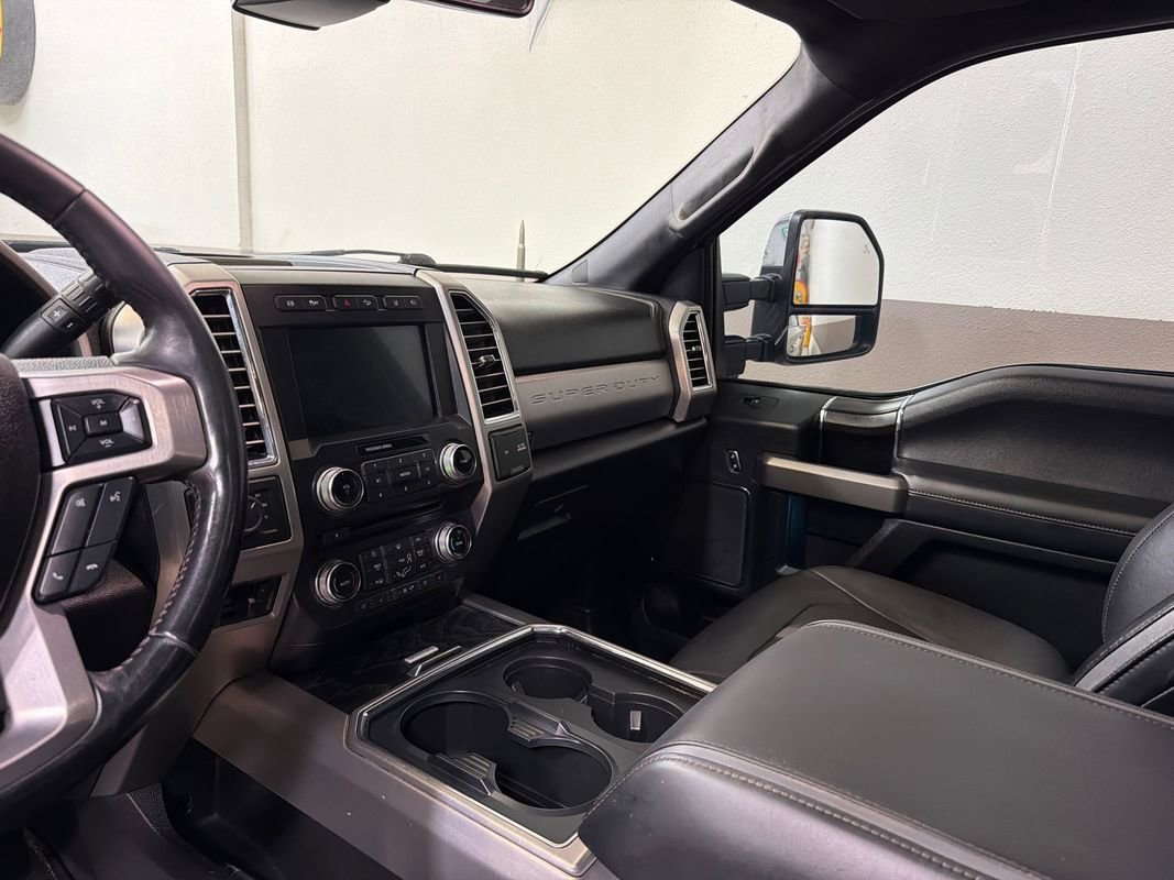 Used 2018 Ford F350 Platinum w/ Platinum Ultimate Package AWD/4WD image 14