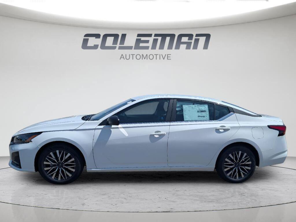 New 2026 Nissan Altima 2.5 SV FWD image 5