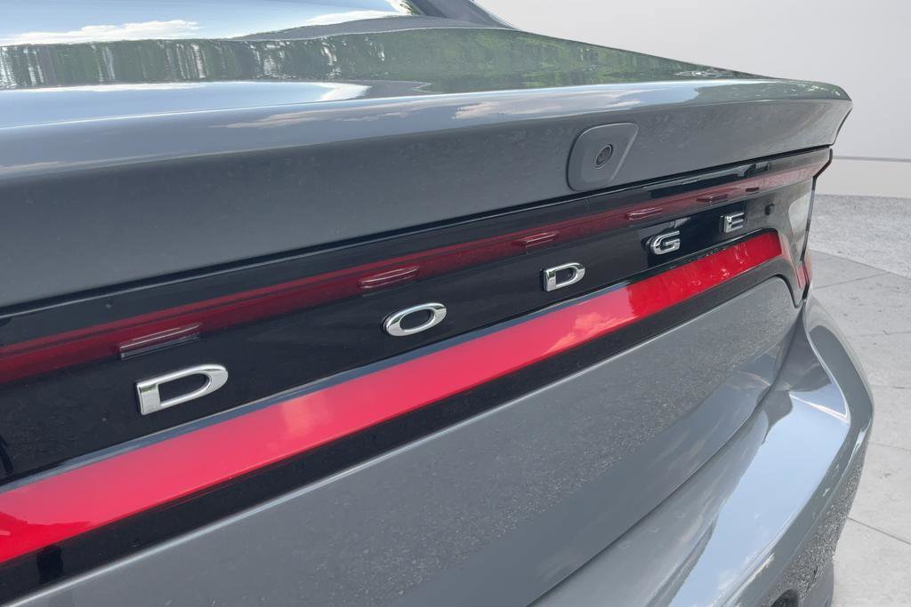 Used 2023 Dodge Charger SXT RWD image 29