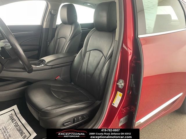 Used 2018 Buick LaCrosse Premium w/ Sun and Shade Package image 33
