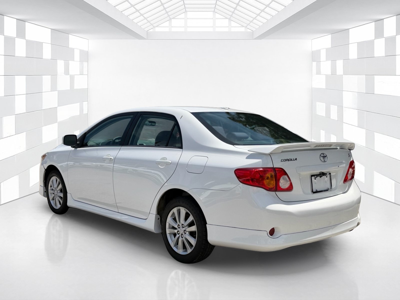 Used 2010 Toyota Corolla S FWD image 5