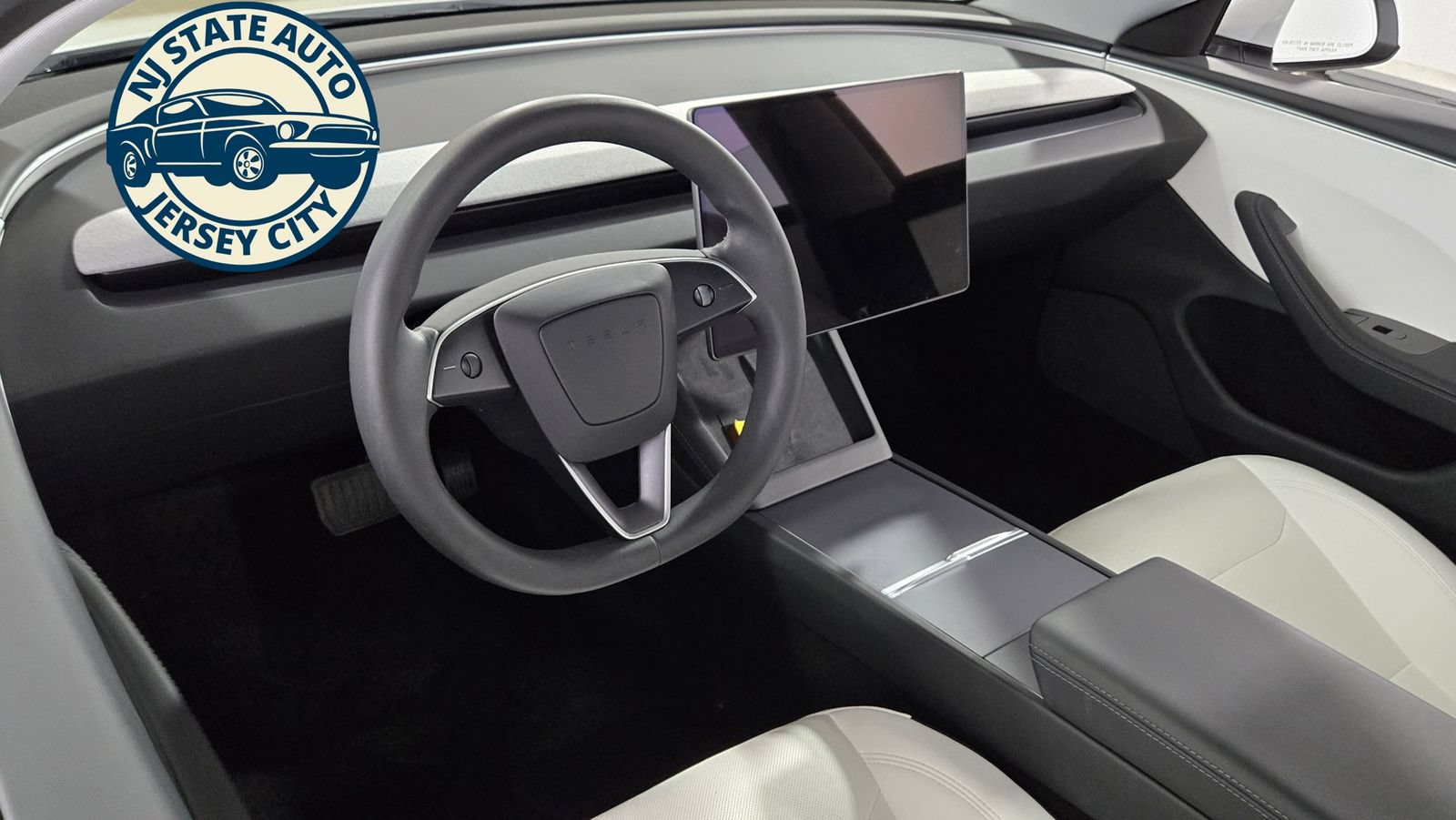 Used 2025 Tesla Model 3 Long Range RWD image 16