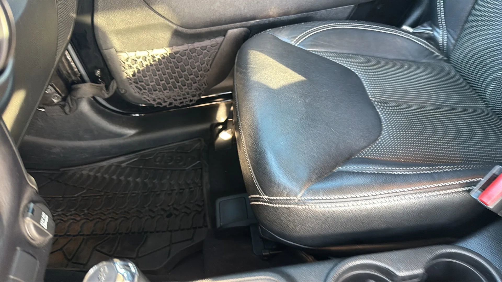 Used 2015 Jeep Wrangler Sport w/ Quick Order Package 24S image 46