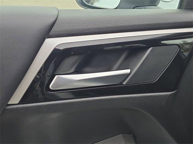 Used 2024 Mitsubishi Outlander Ralliart image 21