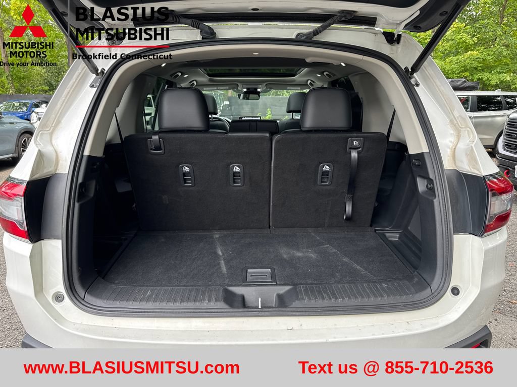 Used 2023 Honda Pilot Touring image 36