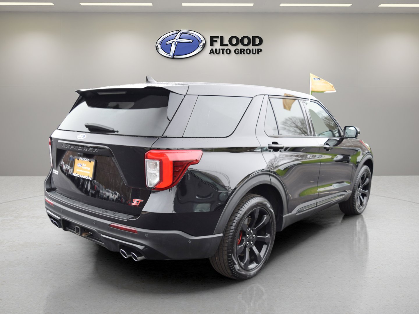 Used 2022 Ford Explorer ST w/ Equipment Group 401A AWD/4WD image 4