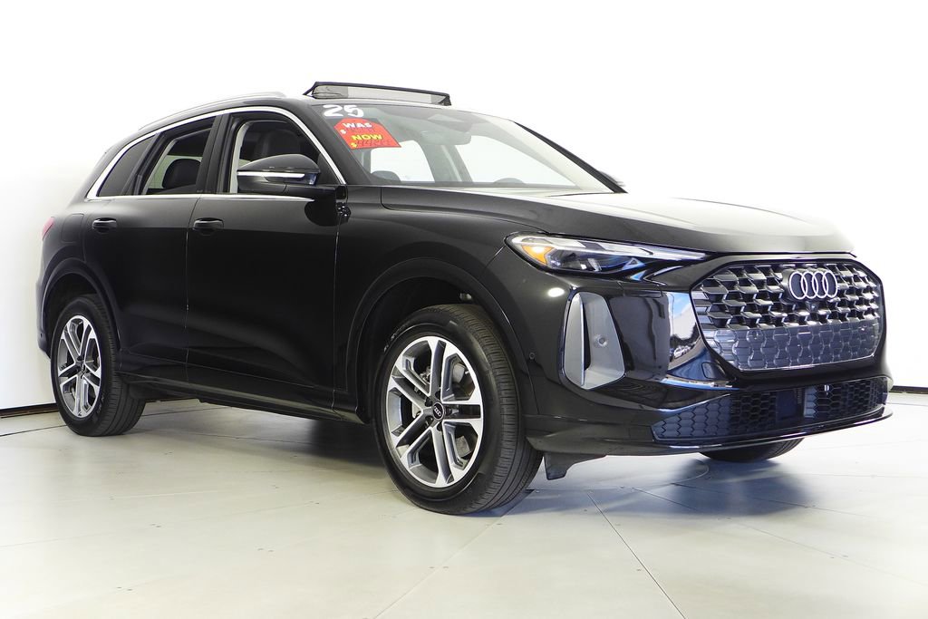 Used 2025 Audi Q5 Premium w/ Convenience Package AWD/4WD image 4