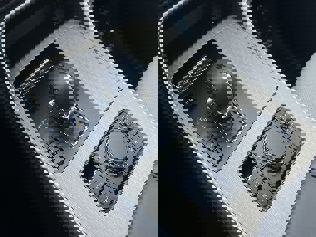 Certified 2025 MAZDA CX-90 Plug-In Hybrid w/Premium Sport image 33