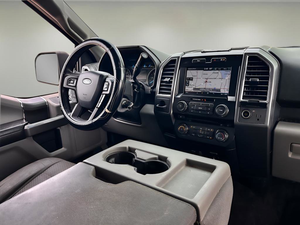 Used 2015 Ford F150 XLT w/ Equipment Group 302A Luxury image 16