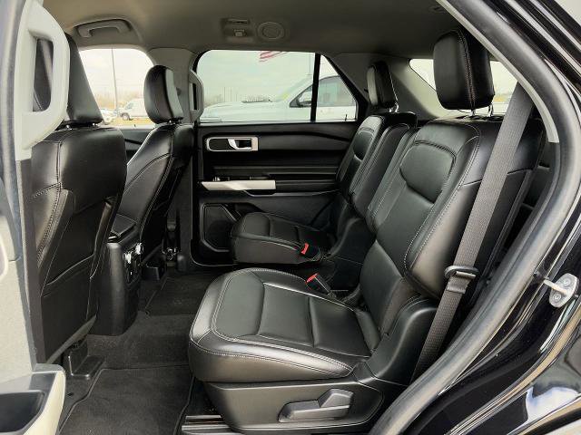 Certified 2022 Ford Explorer XLT w/ Equipment Group 202A image 27