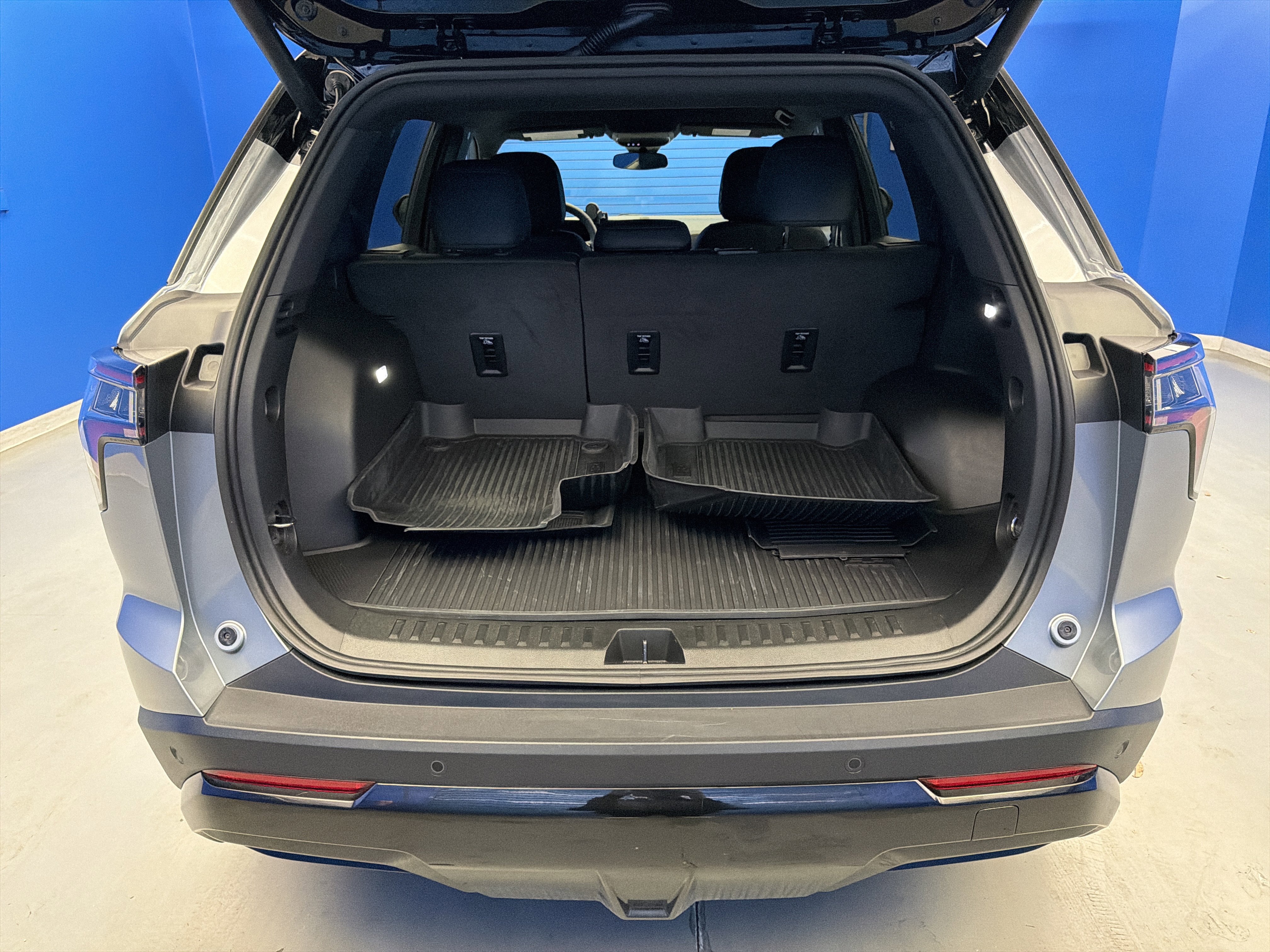 Used 2026 Chevrolet Equinox RS w/ LPO, Floor Liner Package image 27
