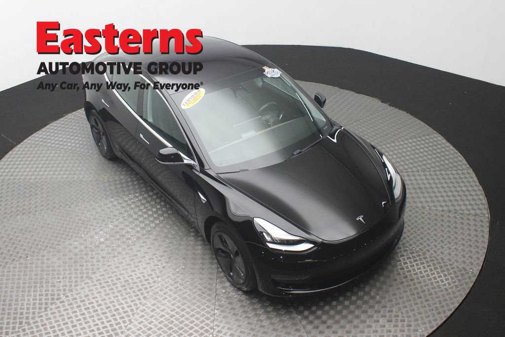Used 2019 Tesla Model 3 Standard Range Plus image 3