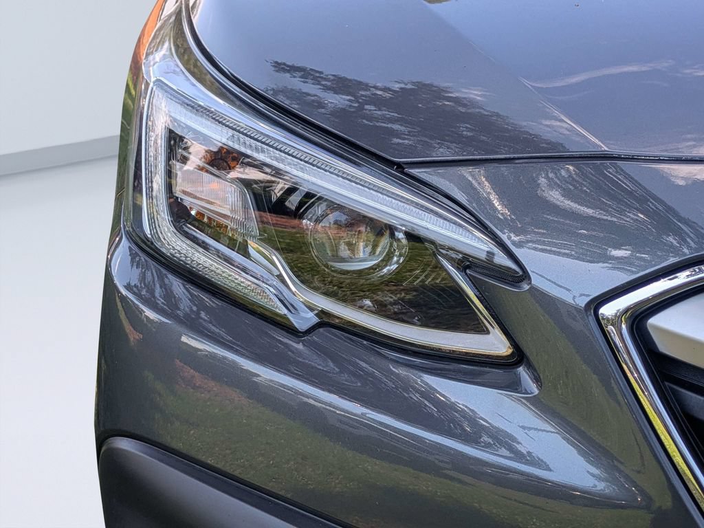 Used 2021 Subaru Outback Touring AWD/4WD image 9