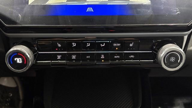 New 2027 Chevrolet Bolt LT w/ Comfort Package image 34