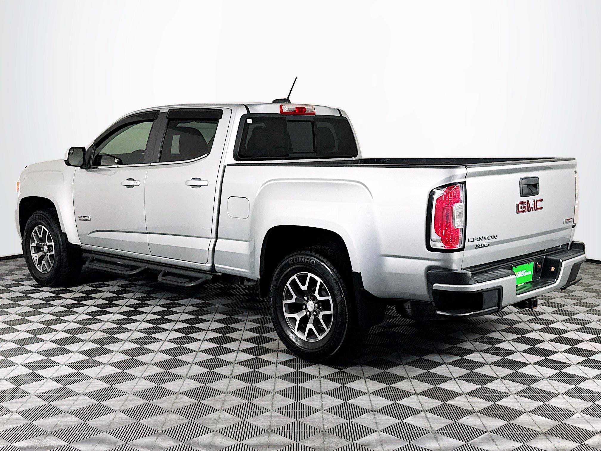 Used 2017 GMC Canyon SLE w/ All Terrain X Package image 6