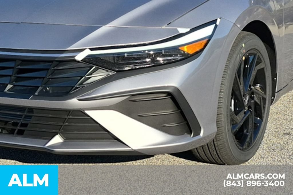 Certified 2026 Hyundai Elantra Sport FWD image 11
