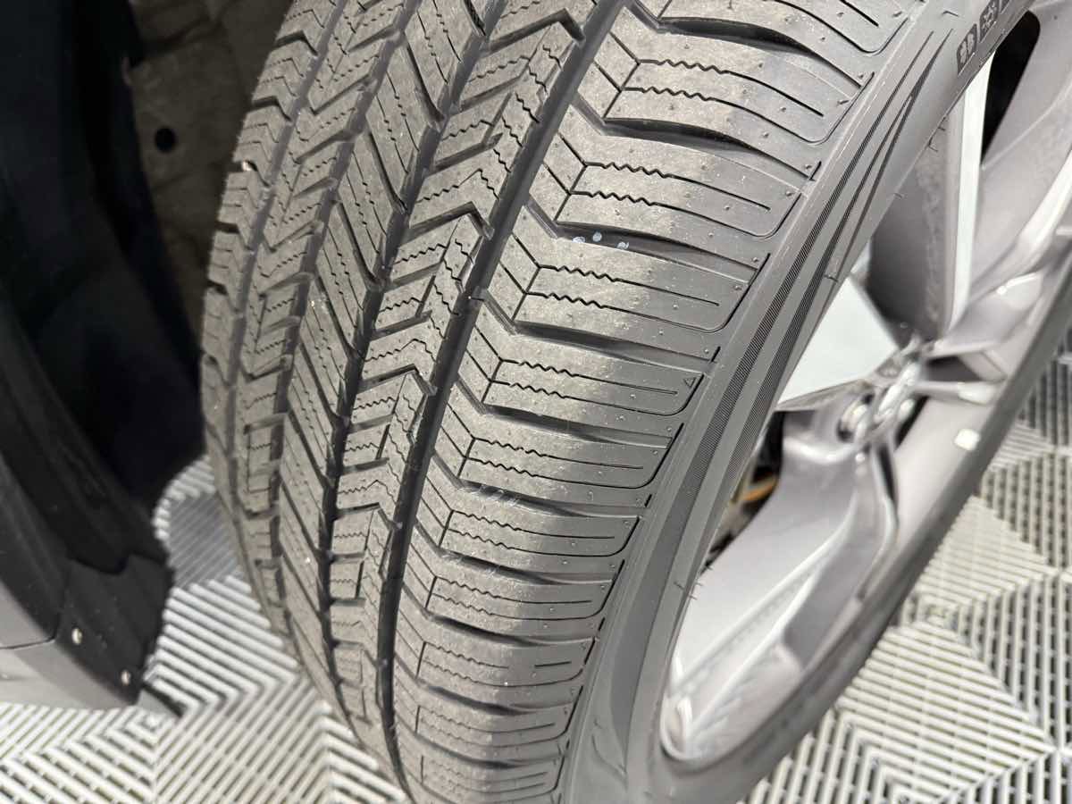 Used 2024 INFINITI QX60 Luxe image 36